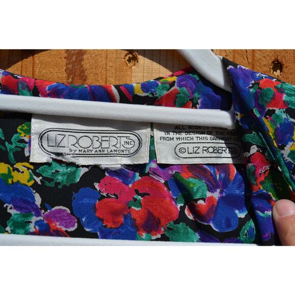 Vintage 1980s Liz Roberts Floral Chiffon Blouse - Picture 3 of 6